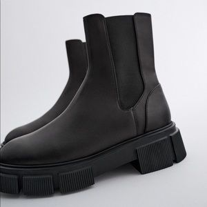 Zara lug sole low heel leather boots - BOTTEGA VENETA INSPIRED